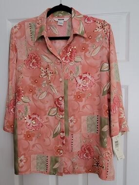 NWT Vintage Alia Coral Floral Blouse. Size US12. Patted arms.